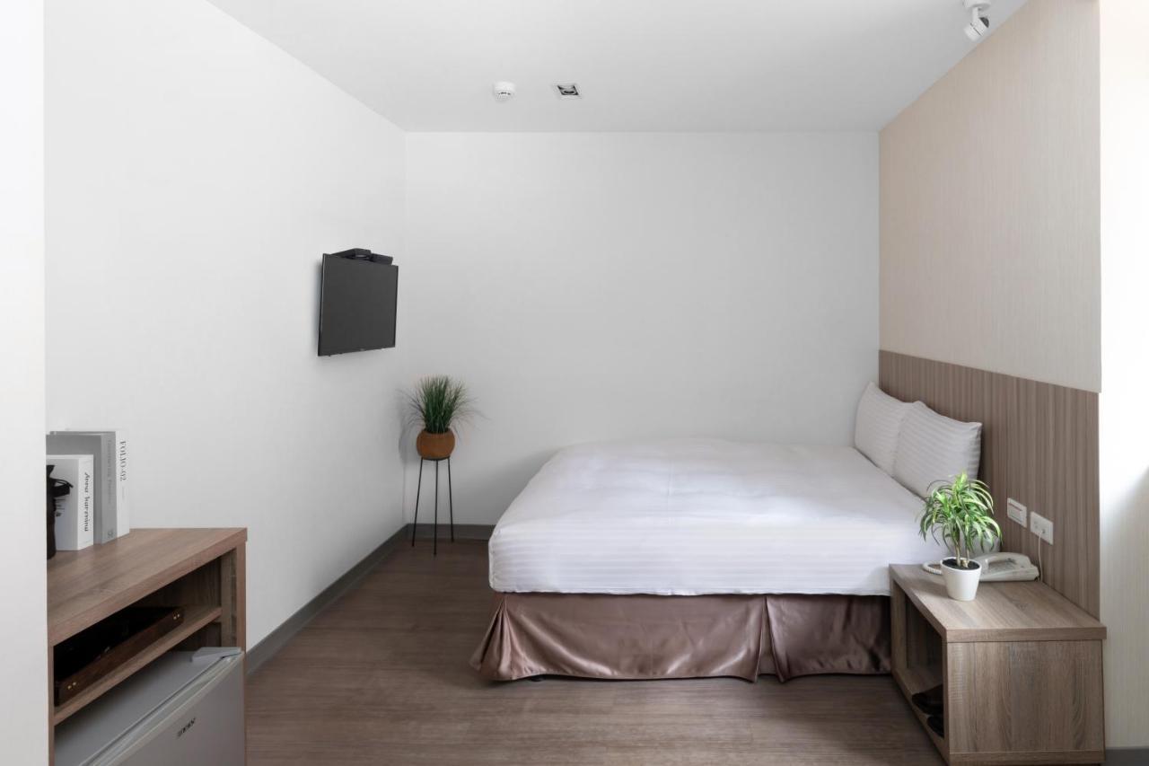 טאינאן Hotel Brown - Chihkan Branch מראה חיצוני תמונה